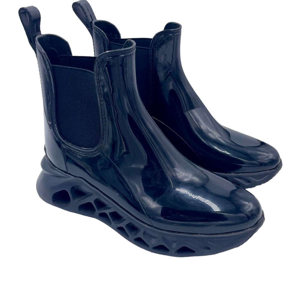 Spring Step Yasmine Black Patent Comfort Rain Boot in Size 38 / 7.5 - 8